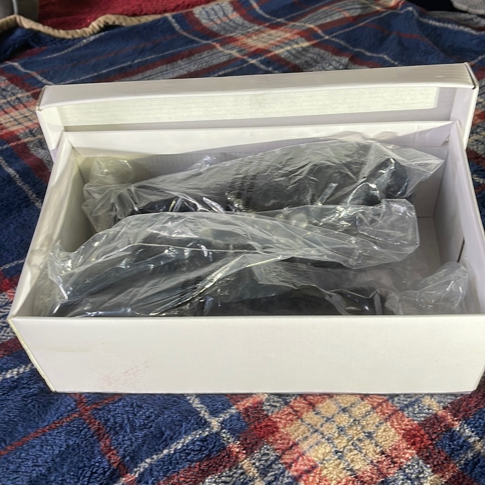 WOMENS PITCH BLACK Slippers. Brand new size small. By Express